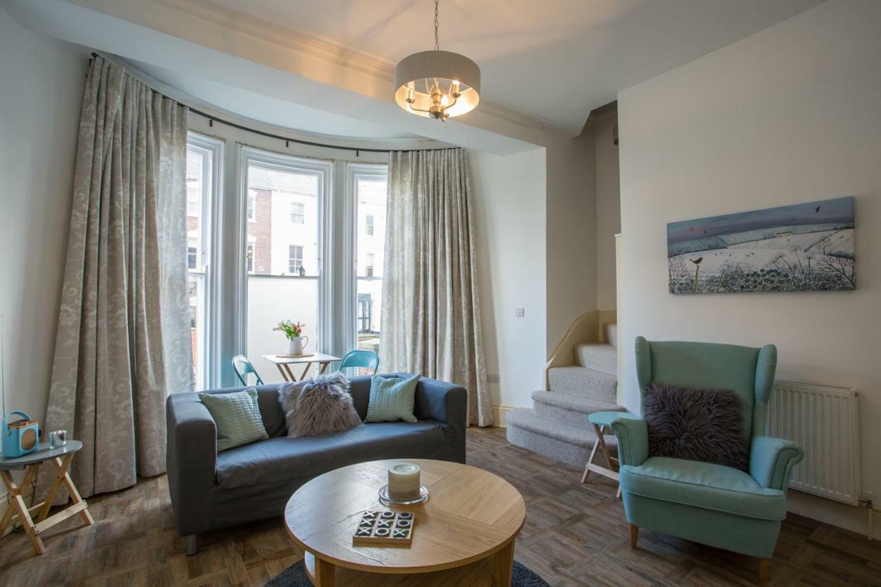 Stylish Apartment Close To Gloucester Quays & Docks Ngoại thất bức ảnh